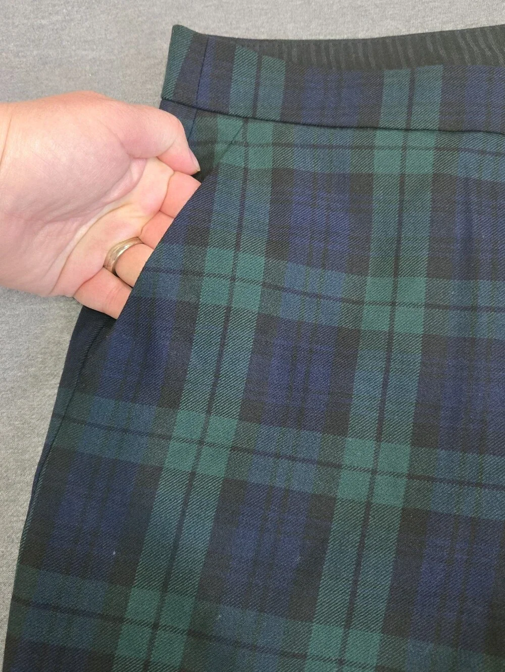 J.Crew Martie Black Watch Green & Blue Plaid Trousers, Slim Crop - Size 12